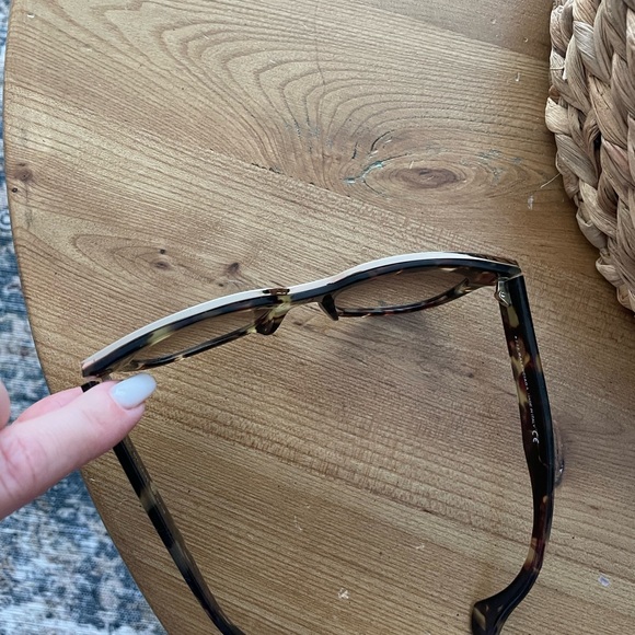 Balenciaga Ladies Sunglasses 🕶️ - Picture 5 of 7